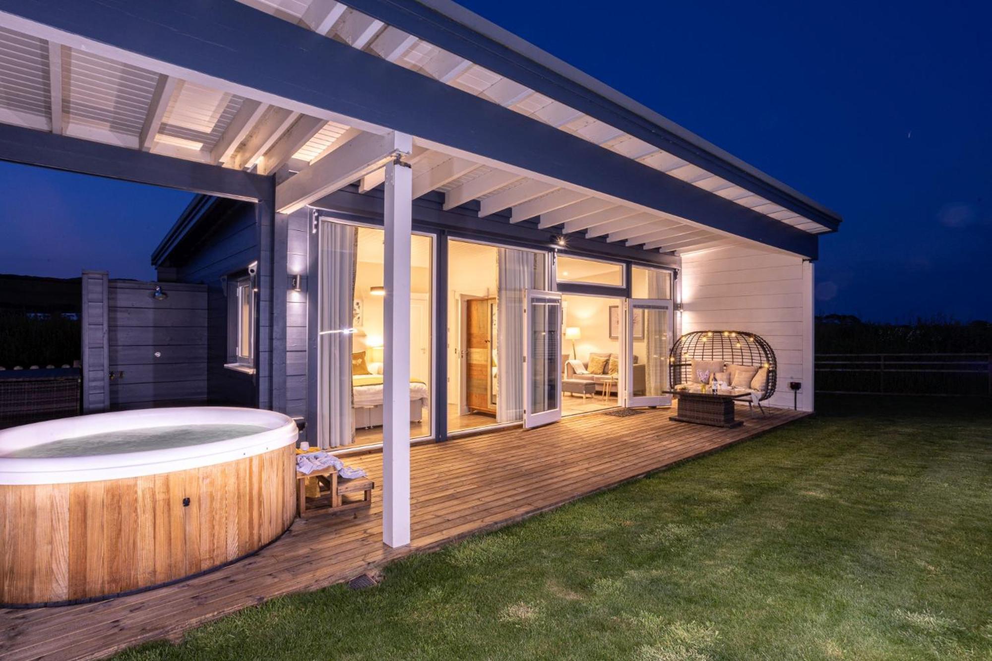 Thistledown Lodge, Nr Saunton Georgeham Экстерьер фото